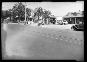 Intersection of East 32nd Street and South San Pedro Street, Los Angeles, CA, 1933