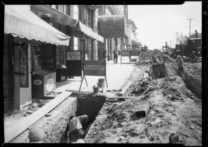 Long bore for pipe at West 3rd Street and South Lucas Avenue, Los Angeles, CA, 1932