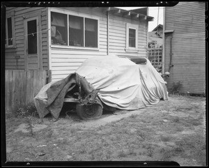 1936 Ford under cover, 4057 Budlong Avenue, Los Angeles, CA, 1940
