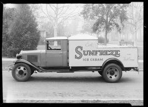 Chevrolet 'Sunfreze' truck, Southern California, 1933