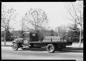 El Rey Oil & Drilling Co. truck, Southern California, 1930