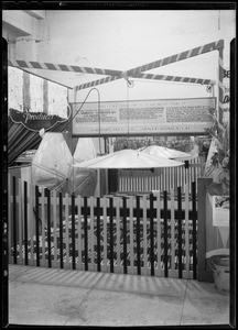 H.W. Hart Manufacturing Co., poultry show, Southern California, 1930