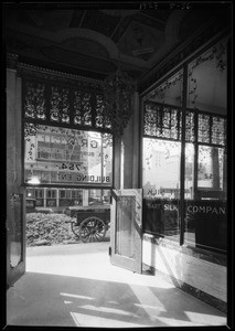 Scroll work on Grayco building, 754 South Los Angeles Street, Los Angeles, CA, 1927