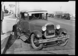 Accident at Olympic Boulevard & South La Brea Avenue, Los Angeles, CA, 1931