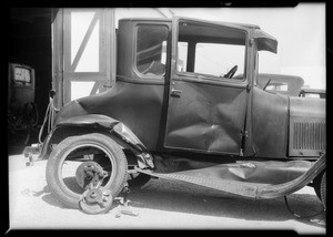 Ford coupe hit by milk truck, Western Dairy vs Seward Long, Southern California, 1931