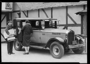 Yellow Cab & shopper, Southern California, 1930