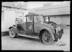 Buick coupe burned, owner, Drexler, La Puente, CA, 1932