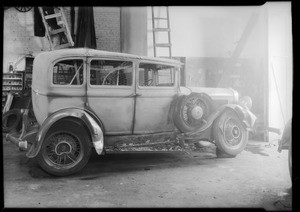 Studebaker sedan, Southern California, 1933