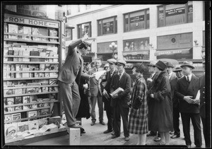 Newsstand in alley, Los Angeles, CA, 1927