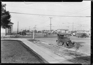 Sidewalk at West 54th Street and Angeles Mesa Drive