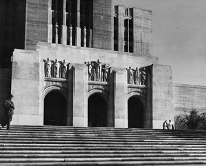 Front entrance to the Los Angeles County Hospital on State Street in east Los Angeles