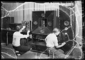 Students in radio and television departments, Southern California, 1935