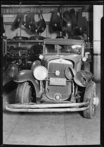 Cadillac sedan, Union Auto Insurance, Southern California, 1931