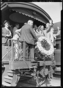 U.P. Depot, arrival of Van Elm golf champion, Southern California, 1926