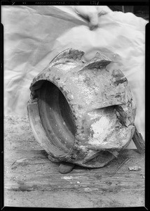 Set ups for mixing gelatine like composition in wells at Santa Fe Springs, also zublin bit, Southern California, 1929