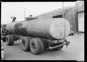 Tank trailer, Southern California, 1935