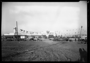 Opening of Leimert Market, Southern California, 1928