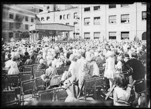 Candy kitchen and theatre on roof, The May Co., Southern California, 1929