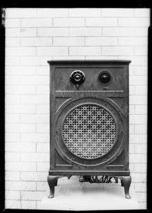 Small radio, Atwater Kent Radio, Southern California, 1928