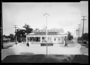 Pan American service station, Southern California, 1925