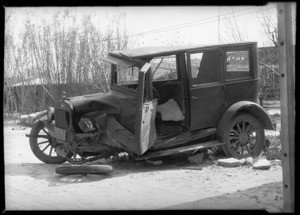 Chevrolet sedan, Southern California, 1932