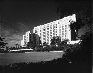 Los Angeles County Hospital on State Street in east Los Angeles