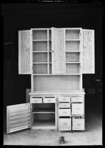 Masterbilt cabinets, H.V. Cowan, Southern California, 1926