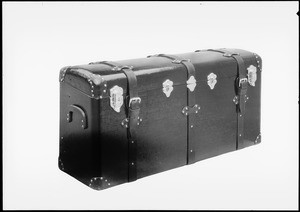 Trunk with rubber strip inside, Southern California, 1927