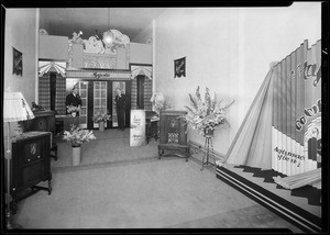 Opening night exterior and interior, Bronster Radio Co., Southern California, 1930