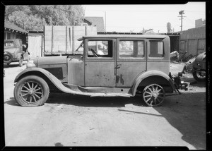 1927 Essex sedan, owner--Louis Ansell, Los Angeles, CA, 1934