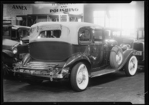 Auburn sedan, Joe A. McLoud, assured, Southern California, 1934