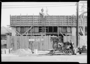 Progress on rebuilding store, Long Beach, CA, 1933