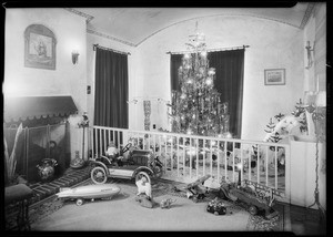 Children's Christmas tree in home, Beverly Hills, CA, 1931