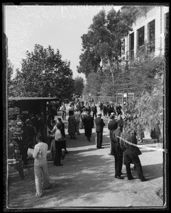 Coliseum crowds, Los Angeles, CA, 1935