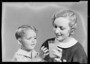 Estelle Etterre and Blair McKenzie, Southern California, 1932