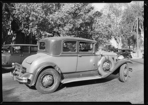 Studebaker President Eight, coroner's office at 620 West 18th Street, Los Angeles, CA, 1931