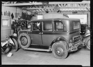 Wrecked Nash, Milligan Newell Corporation, Southern California, 1929