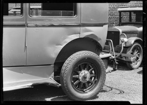 Wrecked Hudson at Walter M. Murphy Motors, Southern California, 1929