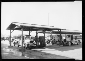 Earl Cooper at Adohr Creamery, Southern California, 1933