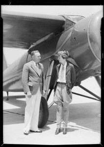 Amelia Earhart & plane, Southern California, 1932