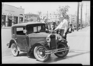 Ralph brothers on test trip, Southern California, 1930