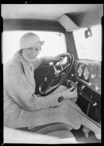 Majestic auto radio in car, Southern California, 1933