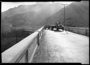 Roadway near Newhall, Southern California, 1929