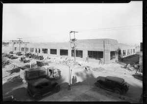 Building under construction at Hollydale, Southern California, 1929