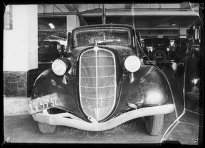 Wrecked Terraplane, Mr. Packard owner, Southern California, 1935