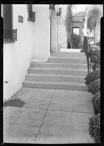 Steps, Pearl apartments, 307 South Boyle Avenue, Los Angeles, CA, 1933