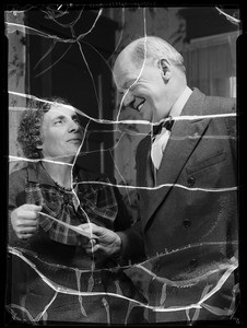 Mr. Eckdahl presenting checks to Mrs. Katherine Clark, prize winner in Formay contest, Mrs. Franklin Methfessel, Southern California, 1935