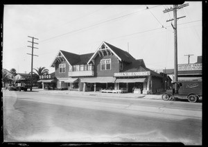 Food Market, West 48th Street and South Wilton Place, Los Angeles, CA, 1927