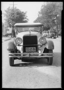 Car belonging to N.W. Coroles, 1034 Meadowbrook Avenue, Los Angeles, CA, 1932