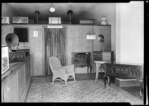 Youngquist & Palmer show room, Southern California, 1924